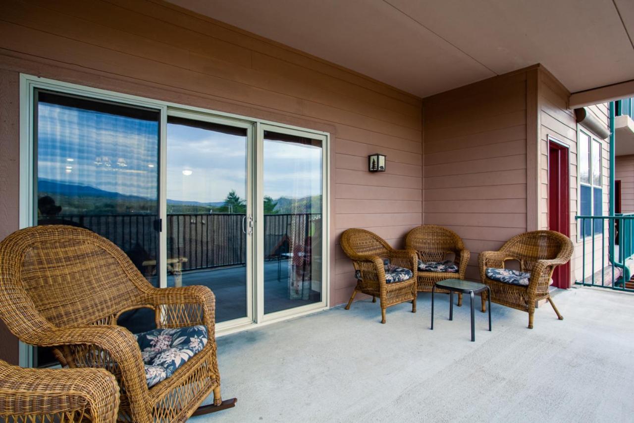 פיג'ן פורג' The Bear Paw Palace Mtn View And Community Pools מראה חיצוני תמונה