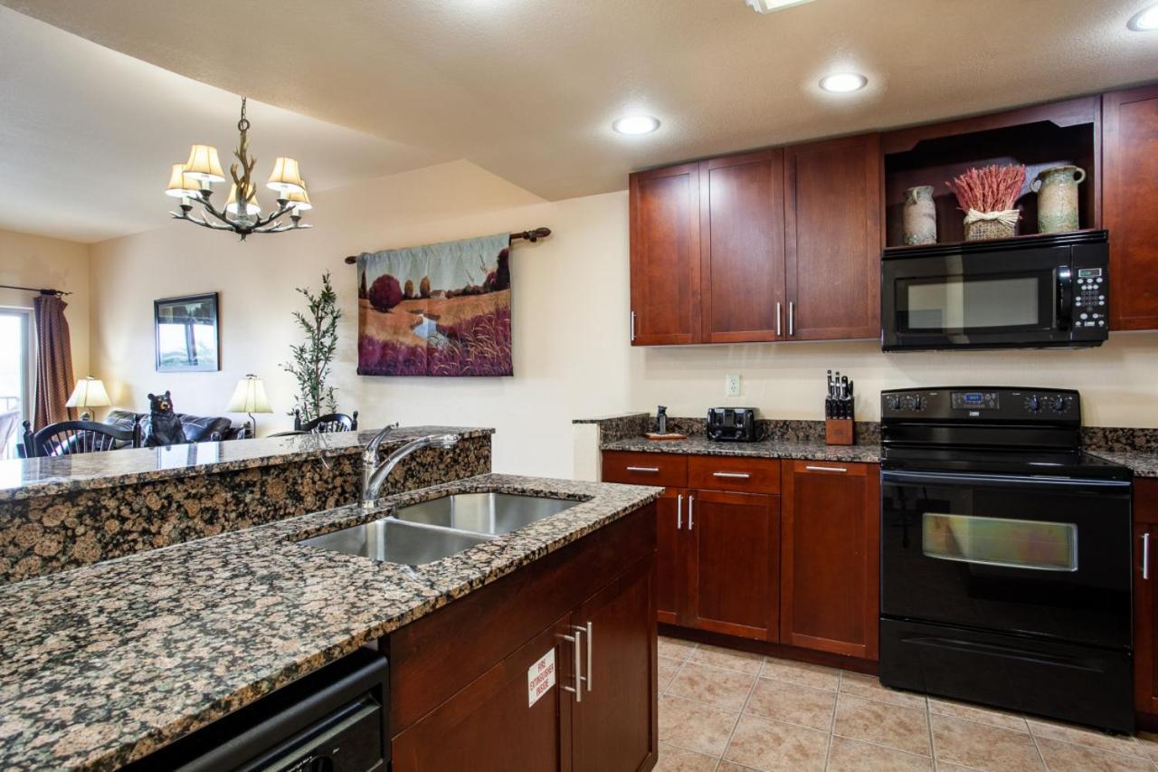 פיג'ן פורג' The Bear Paw Palace Mtn View And Community Pools מראה חיצוני תמונה