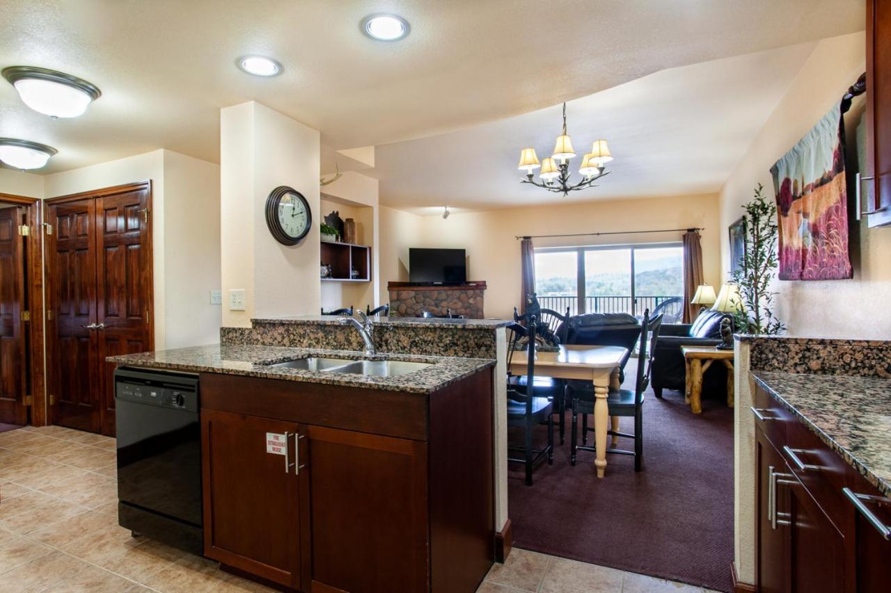 פיג'ן פורג' The Bear Paw Palace Mtn View And Community Pools מראה חיצוני תמונה