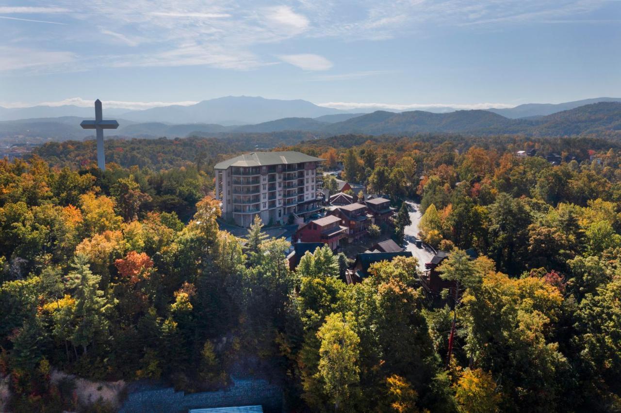 פיג'ן פורג' The Bear Paw Palace Mtn View And Community Pools מראה חיצוני תמונה