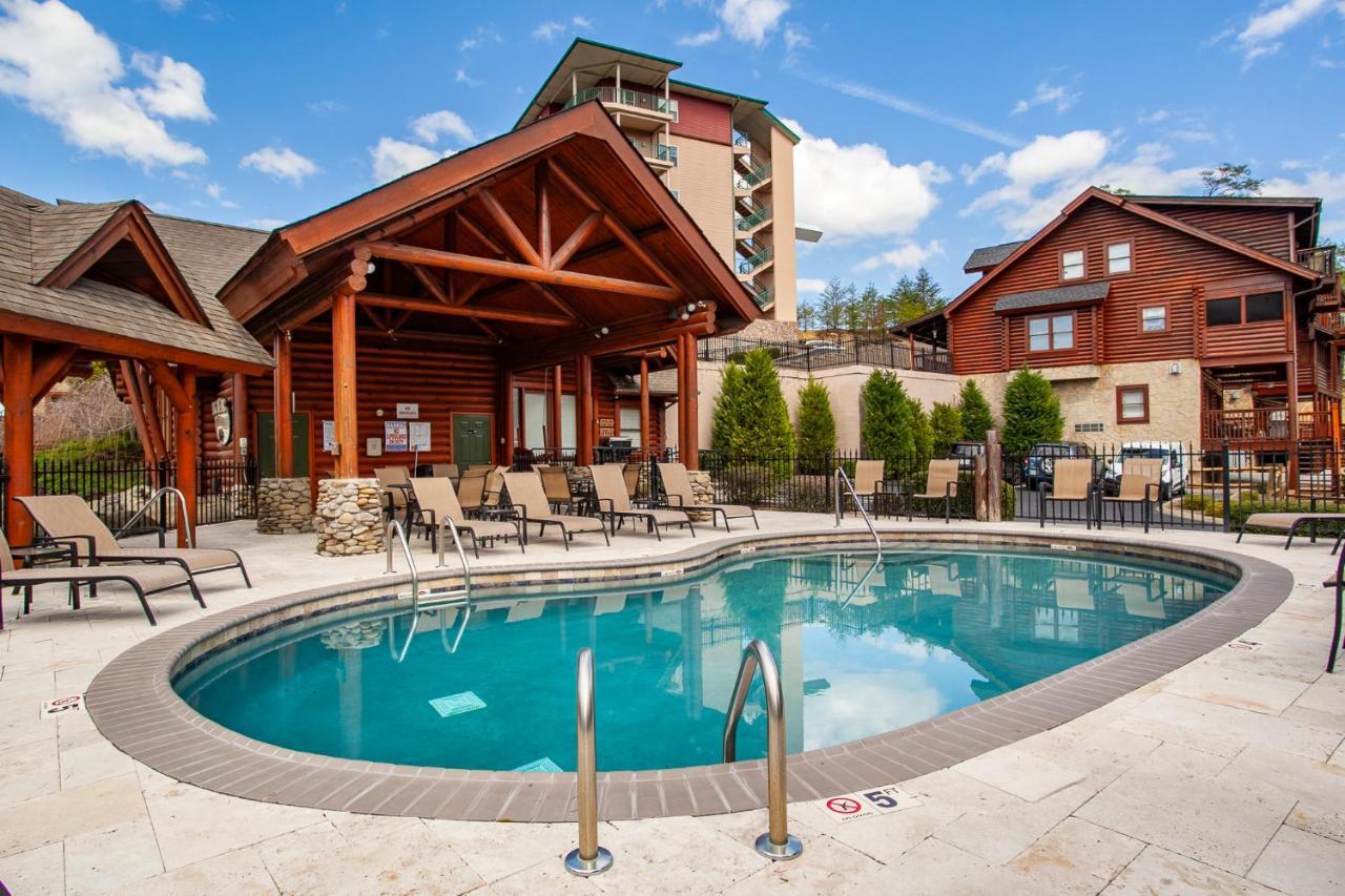 פיג'ן פורג' The Bear Paw Palace Mtn View And Community Pools מראה חיצוני תמונה